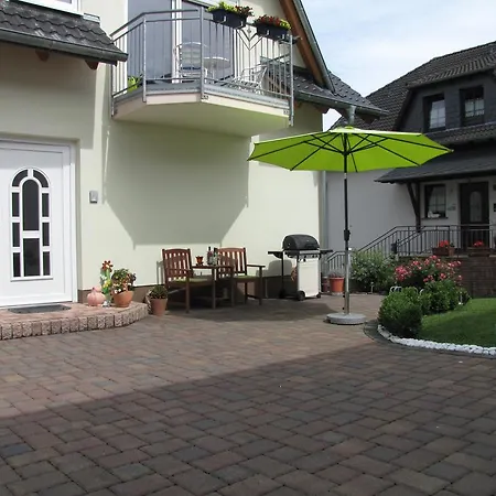 Weingut U. Gaestehaus Menten