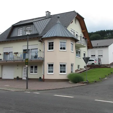 Couette-café Weingut U. Gaestehaus Menten