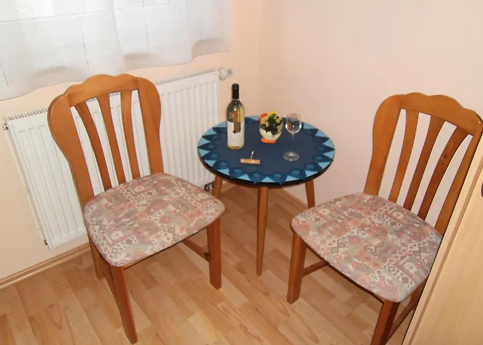 Weingut U. Gastehaus Menten Bed & Breakfast